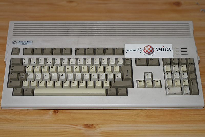 My Amiga 1200 before "Operation Dust-Off" commenced