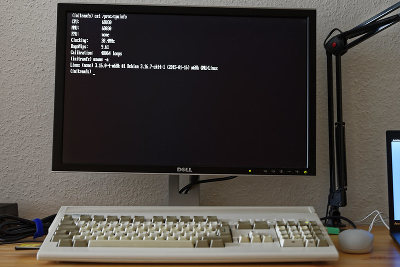 Linux kernel running on Amiga 1200